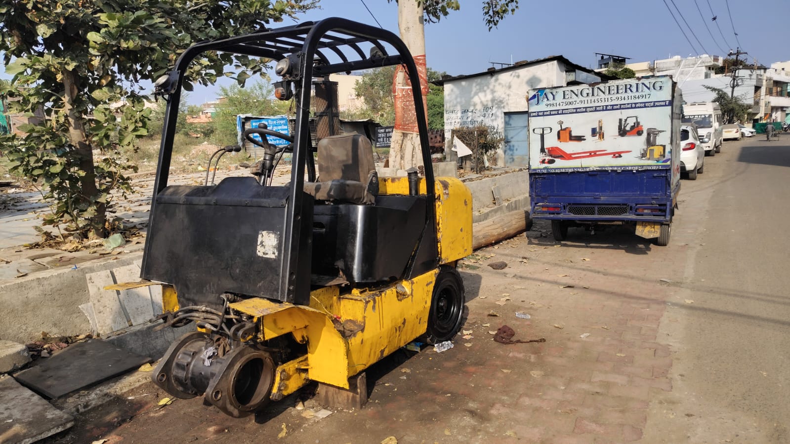 Material handling equipment and spare parts 29